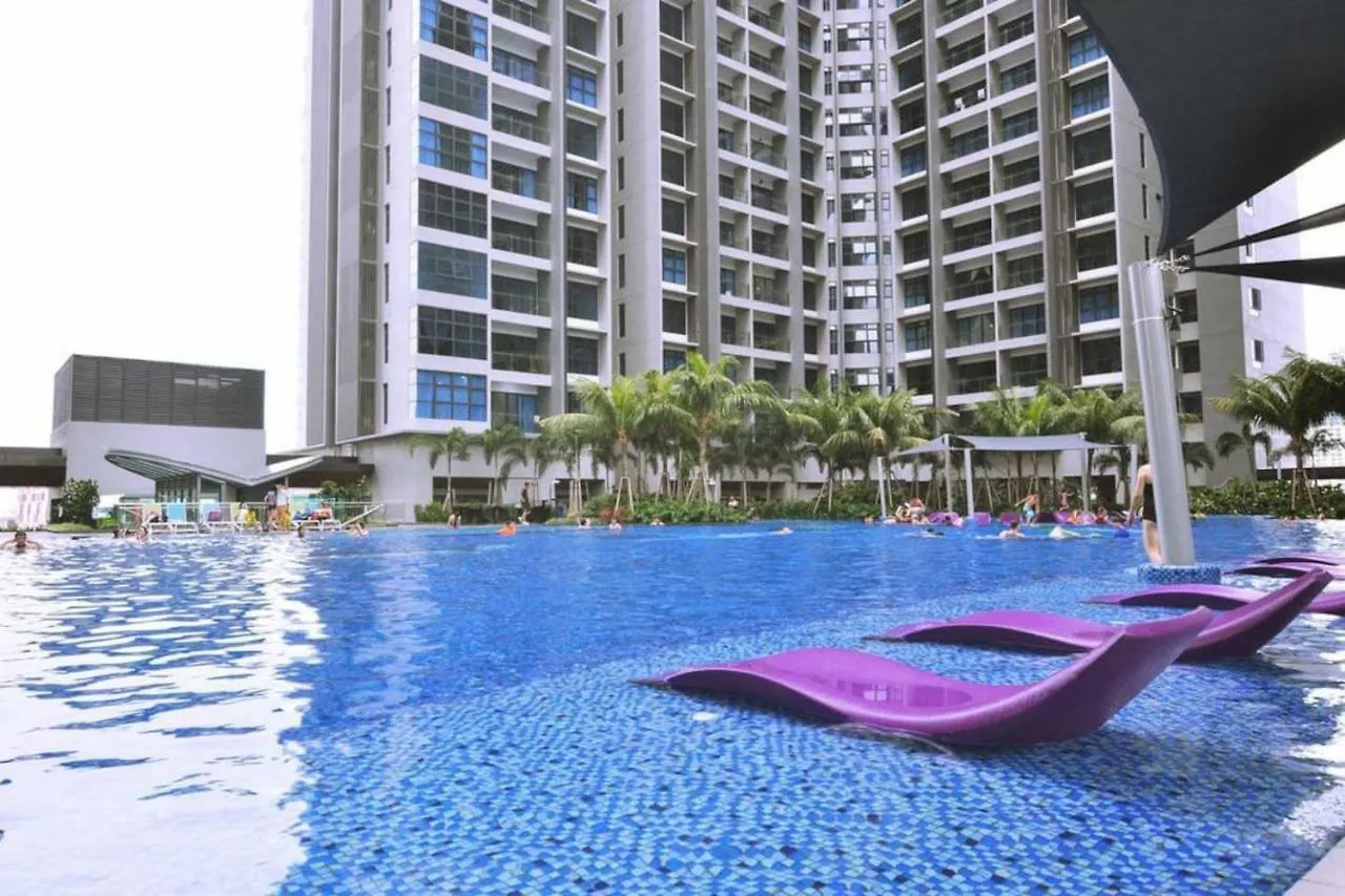 Ys Atlantis Residences Melaka - Pool View Apartment Malacca